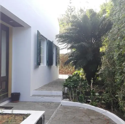 Family Holiday Villa Vacations - Ponta Delgada Azores Rentals * Ponta Delgada