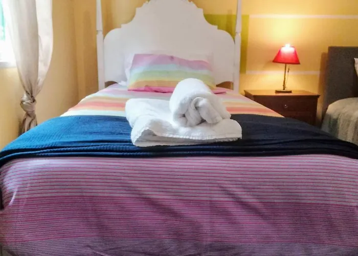 Family Holiday Villa Vacations - Ponta Delgada Azores Rentals * Ponta Delgada