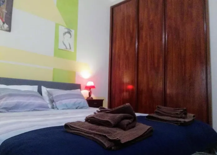 Family Holiday Villa Vacations - Ponta Delgada Azores Rentals *