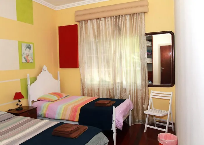 Family Holiday Villa Vacations - Ponta Delgada Azores Rentals 펜션 *