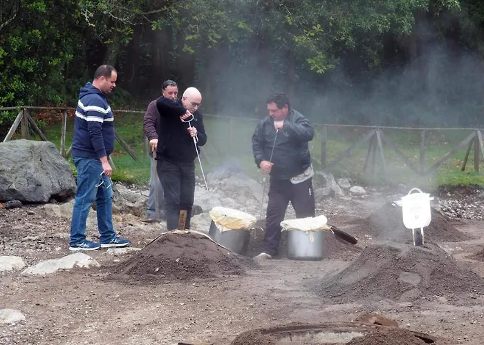 Feriehus Family Holiday Villa Vacations - Ponta Delgada Azores Rentals