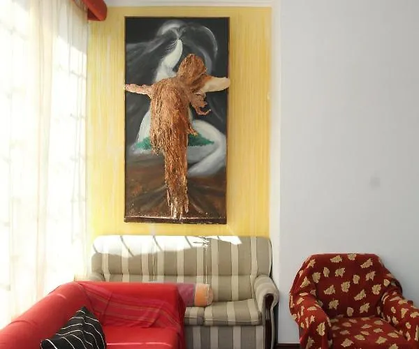 Family Holiday Villa Vacations - Ponta Delgada Azores Rentals *