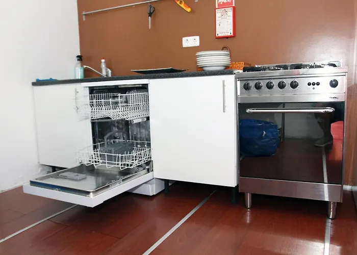 펜션 Family Holiday Villa Vacations - Ponta Delgada Azores Rentals *