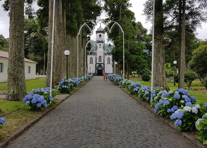 Family Holiday Villa Vacations - Ponta Delgada Azores Rentals Ponta Delgada